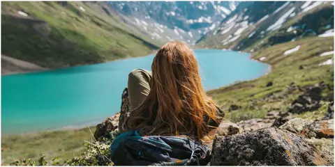 Traveling to Alaska for a Long Vacation? Here Are Some Tips to Pack Smart And Light!