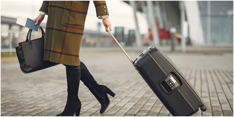 Is Living Life as a Digital Nomad the New ‘IT’ Thing? Find Out How it Can Work For You!