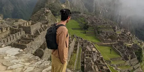 This Man Quit His Six Figure Job To Travel The World