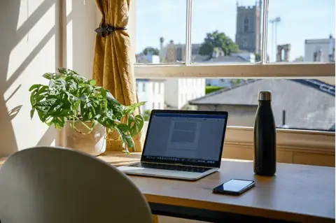 Here Are Some Tips To Make Your Home-office Eco-Friendly