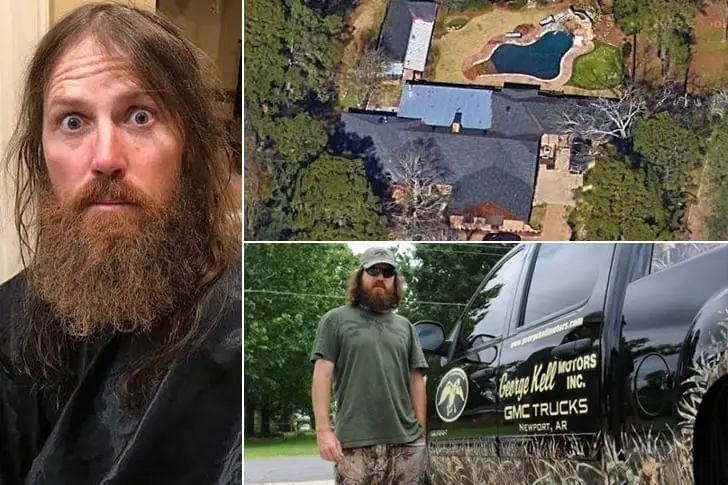 Jase Robertson: Reality Star & Businessman – $10 Million