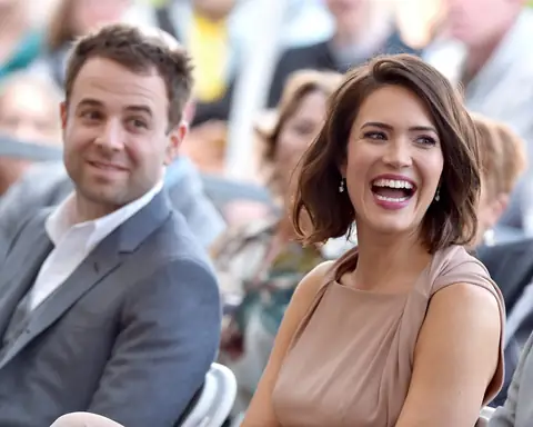 Mandy Moore and Her Husband Cut Their Ecuador Trip Short Due to This Health Scare