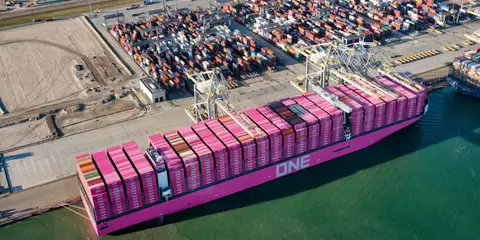 The Role of AI in Making Polluting Industries More Eco-Friendly