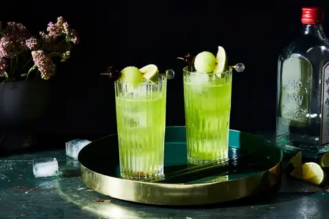 Master the Tokyo Tea Recipe With This Detailed Guide