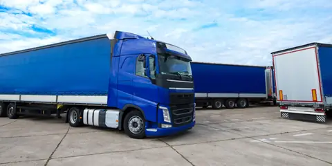 Tech Is Reshaping Trucking, But Drivers Aren’t All on Board